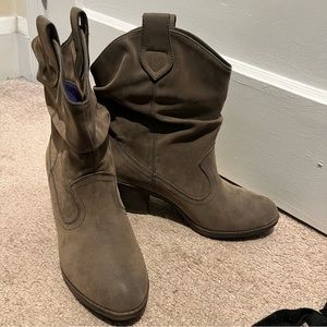 Rocket Dog Western Boots size 9 never worn